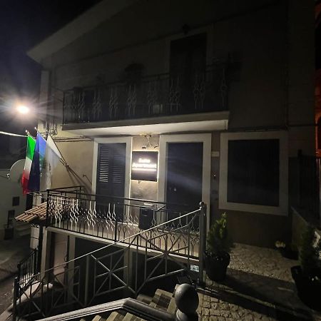 Castel Di Sangro Suite Apartment Luaran gambar