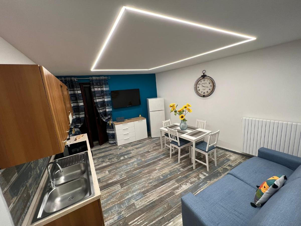 Castel Di Sangro Suite Apartment Luaran gambar
