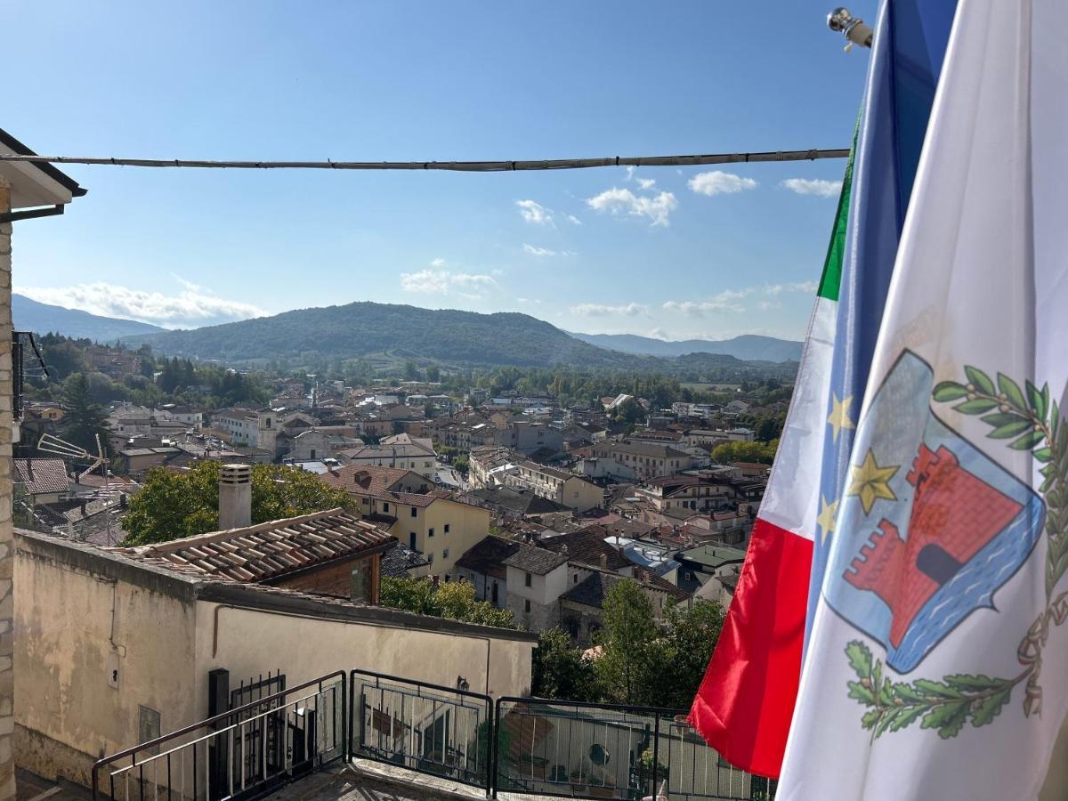 Castel Di Sangro Suite Apartment Luaran gambar