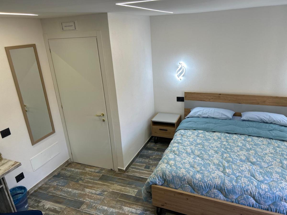 Castel Di Sangro Suite Apartment Luaran gambar