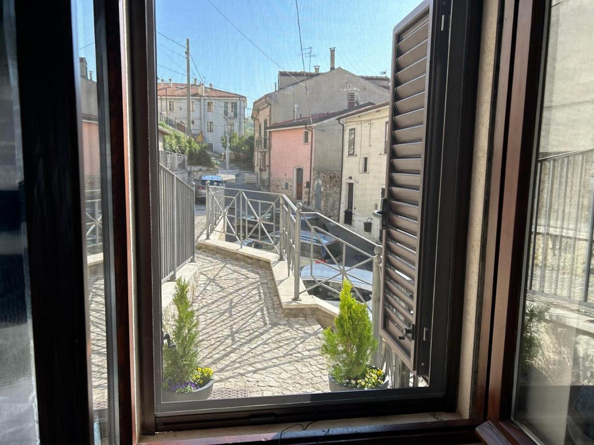 Castel Di Sangro Suite Apartment Luaran gambar